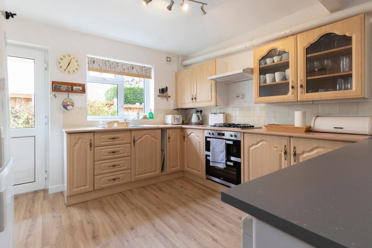 Luxury Cheltenham Home With Ev Charger - Lechampton Hills Exterior foto